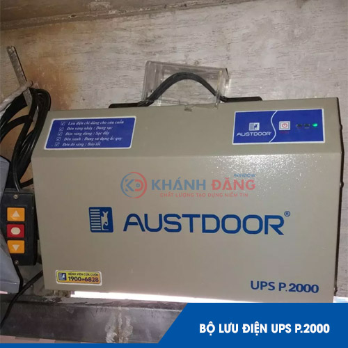 Bình lưu điện Austdoor P2000