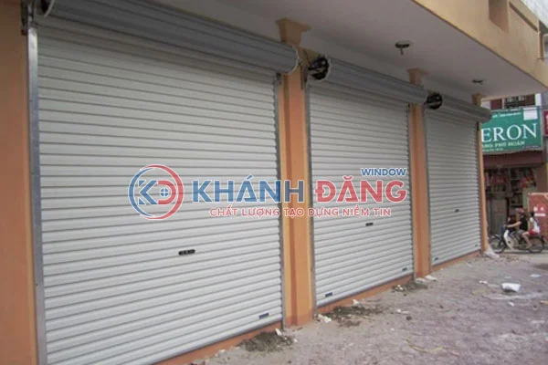 cửa cuốn tấm liền austdoor