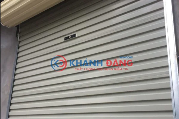 Cửa cuốn tấm liền Titadoor
