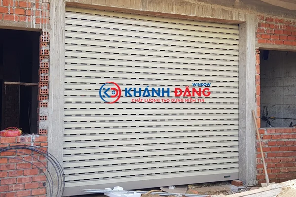 Lắp đặt cửa cuốn nan nhôm Stardoor STD70