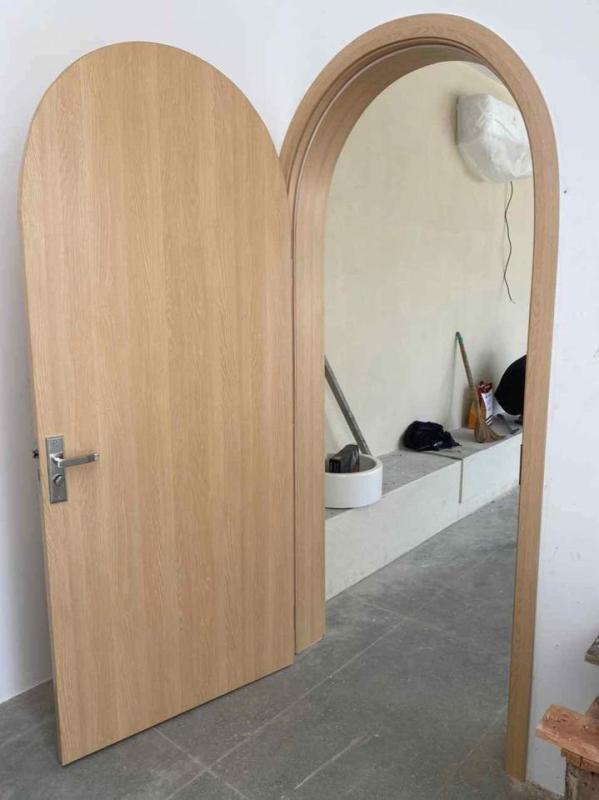 Đặc Điểm cửa gỗ nhựa composite dạng vòm